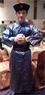 我在薪傳租衣:尾牙春酒活動優質客戶提供(詳薪傳FB網誌)長袍也有這種用途@@!